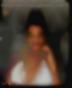 I'm a fun adult swingers loving bi-curious gal..